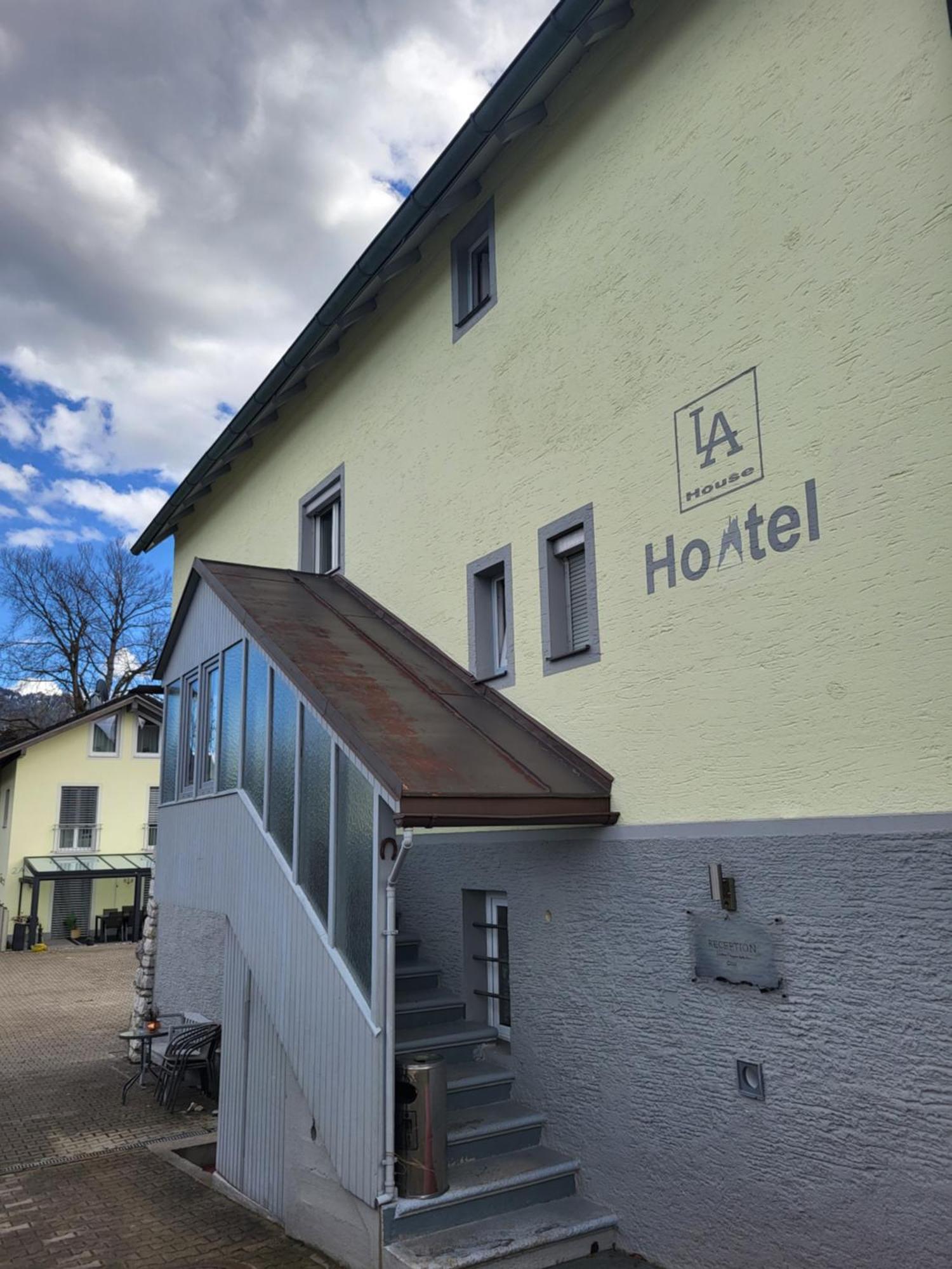 House La Neuschwanstein Blick - Budget City Hotel Füssen المظهر الخارجي الصورة
