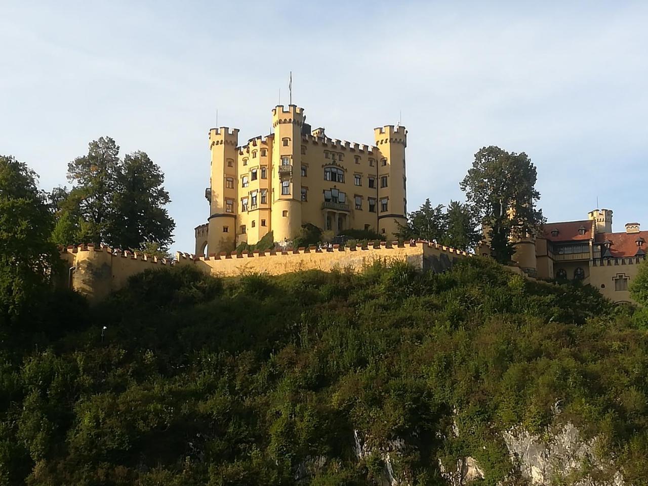 House La Neuschwanstein Blick - Budget City Hotel Füssen المظهر الخارجي الصورة