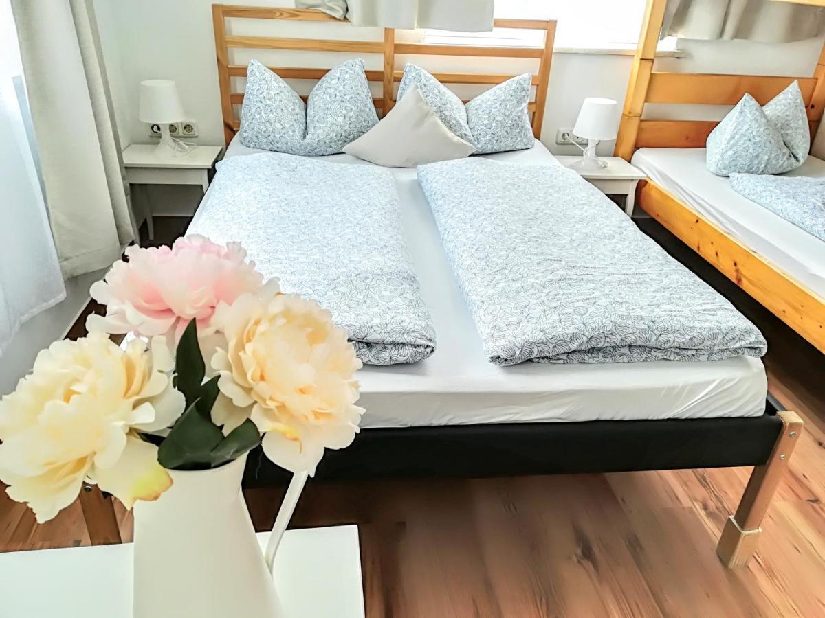 House La Neuschwanstein Blick - Budget City Hotel Füssen المظهر الخارجي الصورة